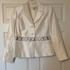 Le Suit Petite 8P. Silk jacket.